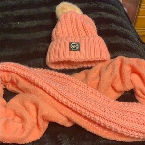 Winter hat and scarf